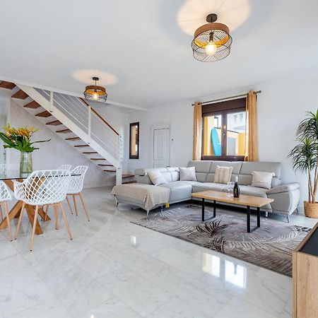סן מיגל דה אבונה Villa With 4 Bedrooms And Private Heated Pool מראה חיצוני תמונה
